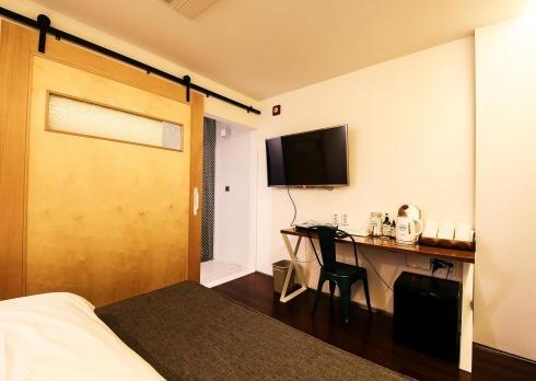Hotel Elephant Shower Чинджу Экстерьер фото