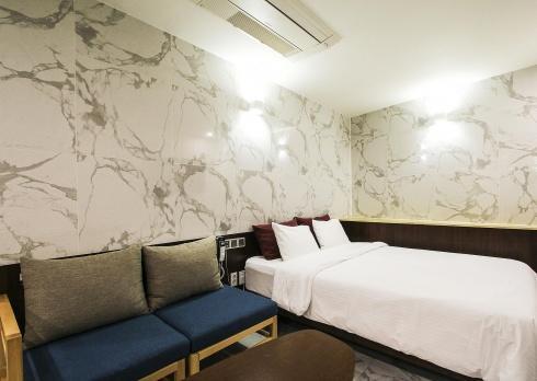 Hotel Elephant Shower Чинджу Экстерьер фото