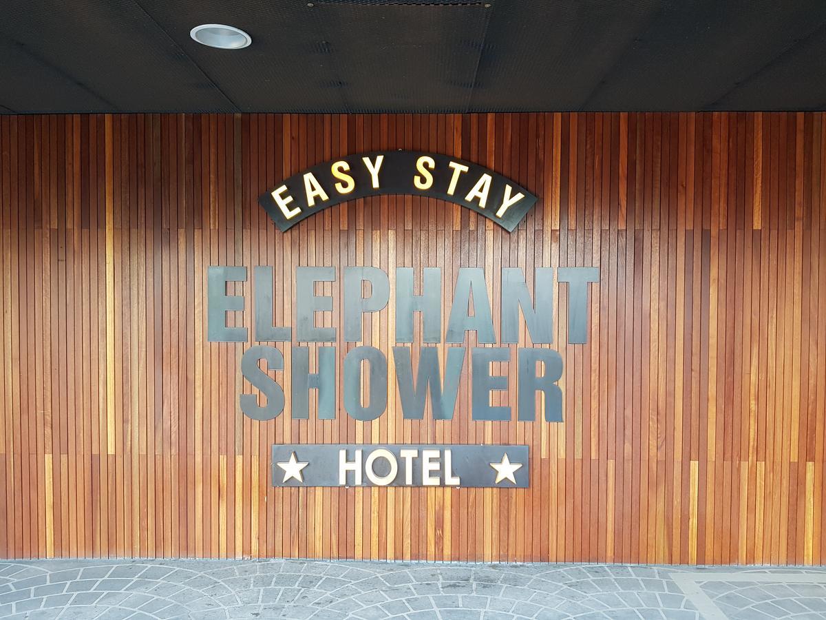 Hotel Elephant Shower Чинджу Экстерьер фото